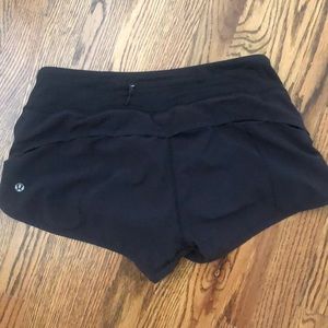 Lululemon Black Shorts Size 6